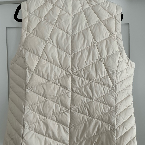 NWT Columbia Women's Heavenly Quilted Vest - Cream/Off-White, size XL. - Picture 9 of 10